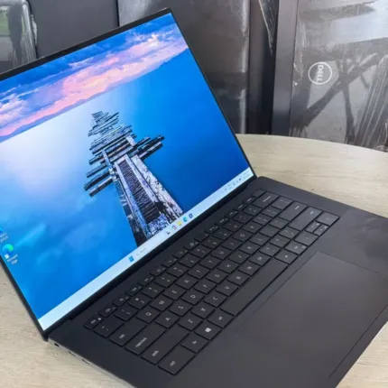 Dell Precision 5550 keyboard and touchpad, angled view