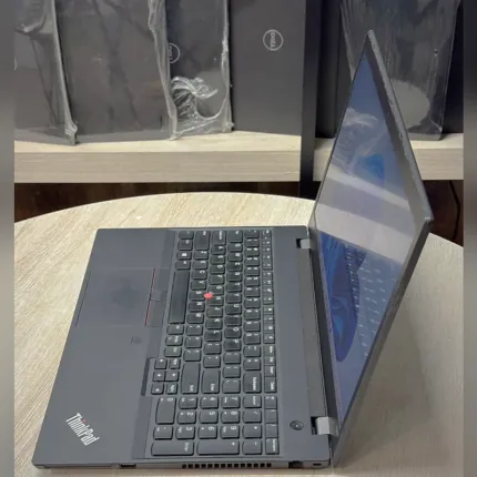 Lenovo ThinkPad T590 | 8th Gen Core i5 Business Laptop - image 4